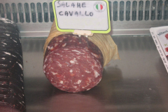 Salame-di-Cavallo-Macelleria-equina-Varese